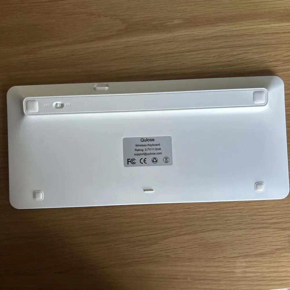 Qulose Bluetooth Ultra-Slim Keyboard for iOS, Windows, Android Rechargeable
